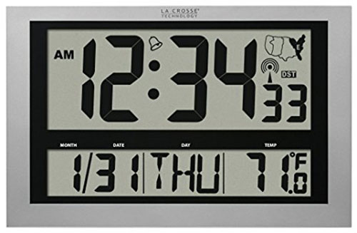 10. La Crosse Technology 513-1211 Atomic Wall Clock